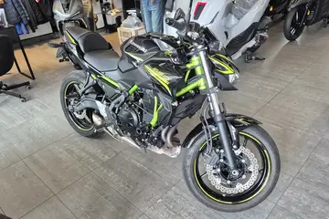 Kawasaki Z650 Abs 35 kw candy lime green